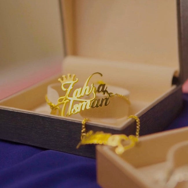 Personalized Crown Name Chain Bracelet